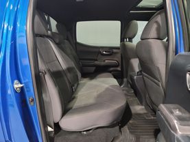 2017 Toyota Tacoma Double Cab - - Image 29