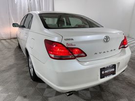 2006 TOYOTA AVALON