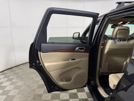 2013 JEEP GRAND CHEROKEE SUV V6, FLEX FUEL, 3.6 LITER LIMITED SPORT UTILITY 4D