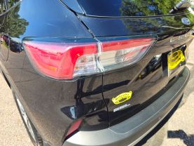 2022 FORD ESCAPE SUV 4-CYL, HYBRID, 2.5 LITER SEL HYBRID SPORT UTILITY 4D