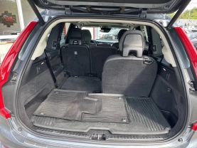 2019 VOLVO XC90 SUV 4-CYL, DRIVE-E, TURBO, SUPERCHARGED, 2.0 LITER T6 MOMENTUM SPORT UTILITY 4D