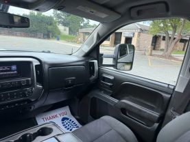 2014 CHEVROLET SILVERADO 1500 CREW CAB PICKUP SILVER AUTOMATIC - Auto Solutions of Greensboro LLC, NC, 36.05701, -79.84368