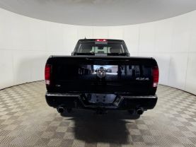 2014 RAM 1500 CREW CAB PICKUP V8, HEMI, 5.7 LITER SPORT PICKUP 4D 6 1/3 FT