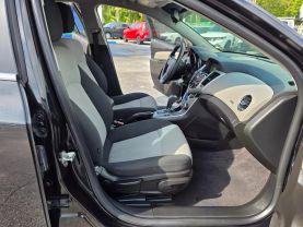 2011 CHEVROLET CRUZE