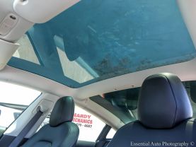 -2018 Tesla Model 3 - Image 10