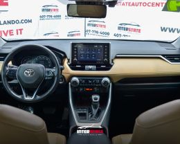 2019 TOYOTA RAV4 For Sale in Orlando