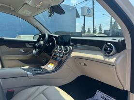 2021 MERCEDES-BENZ GLC SUV 4-CYL, TURBO, 2.0 LITER GLC 300 SPORT UTILITY 4D