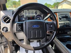 2012 FORD F250 SUPER DUTY CREW CAB PICKUP V8, TURBO DIESEL, 6.7L LARIAT PICKUP 4D 6 3/4 FT