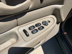 1998 BUICK CENTURY SEDAN V6, 3.1 LITER CUSTOM SEDAN 4D
