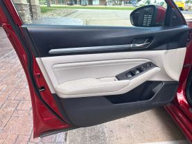 2019 NISSAN ALTIMA SEDAN 4-CYL, 2.5 LITER 2.5 SV SEDAN 4D