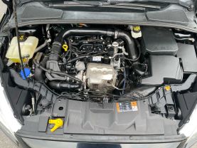 2017 Ford Focus - Image 38