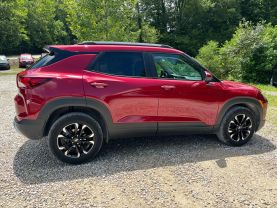 2021 CHEVROLET TRAILBLAZER SUV 3-CYL, ECOTEC, TURBO, 1.2 LITER LT SPORT UTILITY 4D at T&T Repairables - used car dealership in Spencer, Indiana.