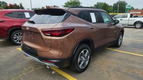 2023 Chevrolet Blazer - Image 5