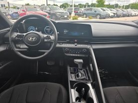 2025 HYUNDAI ELANTRA HYBRID SEDAN 4-CYL, HYBRID, GDI, 1.6 LITER SEL SPORT HEV SEDAN 4D