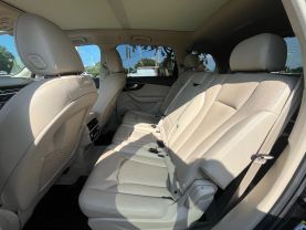 2018 Audi Q7 3.0t Prestige Sport Utility 4d - Image 11