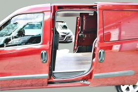 2018 RAM PROMASTER CITY CARGO 4-CYL, 2.4 LITER TRADESMAN SLT CARGO VAN 4D