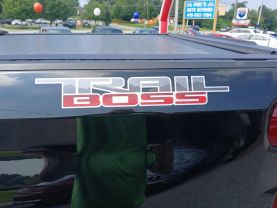 2021 CHEVROLET SILVERADO 1500 CREW CAB PICKUP V8, ECOTEC3, DFM, 6.2 LITER CUSTOM TRAIL BOSS PICKUP 4D 5 3/4 FT