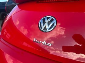 Used 2018 VOLKSWAGEN BEETLE HATCHBACK 4-CYL, TURBO, 2.0 LITER 2.0T COAST HATCHBACK 2D - LA Auto Star located in Virginia Beach, VA