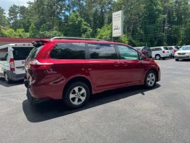 2019 TOYOTA SIENNA VAN V6, 3.5 LITER LE MINIVAN 4D