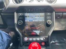 2016 Ford Mustang - Image 13