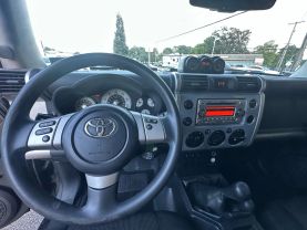Used 2014 TOYOTA FJ CRUISER SUV V6, 4.0 LITER SPORT UTILITY 2D - LA Auto Star located in Virginia Beach, VA