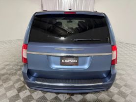 2012 CHRYSLER TOWN & COUNTRY