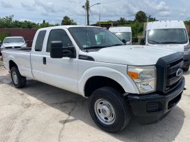 2014 FORD F250 SUPER DUTY SUPER CAB PICKUP V8, FLEX FUEL, 6.2 LITER XL PICKUP 4D 8 FT