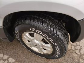 2003 FORD ESCAPE