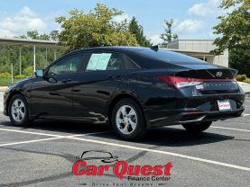 2022 Hyundai Elantra - Image 5