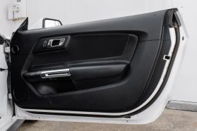 2019 Ford Mustang - Image 45