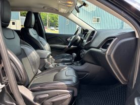 2020 JEEP CHEROKEE SUV 4-CYL, ZERO EVAP, 2.4 LITER LATITUDE PLUS SPORT UTILITY 4D at T&T Repairables - used car dealership in Spencer, Indiana.