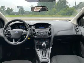 2017 Ford Focus - Image 20