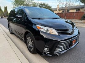 2020 TOYOTA SIENNA XLE MINIVAN 4D