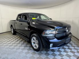 2014 RAM 1500 CREW CAB PICKUP V8, HEMI, 5.7 LITER SPORT PICKUP 4D 6 1/3 FT