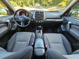 2005 TOYOTA RAV4 SPORT UTILITY 4D