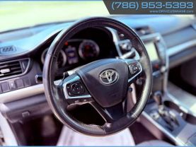 2017 TOYOTA CAMRY