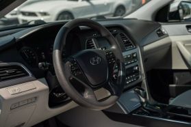 2017 HYUNDAI SONATA HYBRID SEDAN 4-CYL, HYBRID, 2.0 LITER SE SEDAN 4D