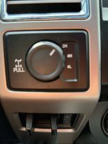 2017 Ford F250 Super Duty Crew Cab Lariat Pickup 4d 6 3/4 Ft - Image 31