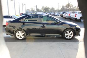2014 TOYOTA CAMRY SE SEDAN 4D
