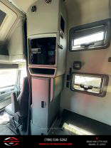 Used 2019 VOLVO COMMERCIAL VNL For Sale in Miami, FL - Elite Trucks