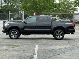2019 TOYOTA TACOMA DOUBLE CAB PICKUP V6, 3.5 LITER TRD SPORT PICKUP 4D 5 FT