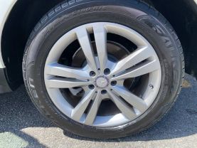 2015 MERCEDES-BENZ M-CLASS SUV V6, 3.5 LITER ML 350 4MATIC SPORT UTILITY 4D
