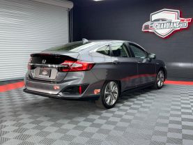 2018 HONDA CLARITY PLUG-IN HYBRID SEDAN 4-CYL, HYBRID, 1.5 LITER TOURING SEDAN 4D