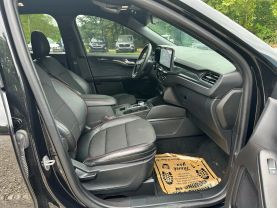 2024 FORD ESCAPE SUV 3-CYL, ECOBOOST, TURBO, 1.5 LITER ST-LINE SPORT UTILITY 4D at T&T Repairables - used car dealership in Spencer, Indiana.