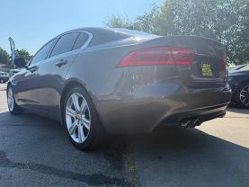 2017 JAGUAR XE SEDAN 4-CYL, TURBO DSL, 2.0L XE 20D PRESTIGE SEDAN 4D