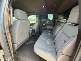 2020 Chevrolet Silverado 1500 Crew Cab Rst Pickup 4d 5 3/4 Ft - Image 21