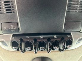 2011 MINI COUNTRYMAN HATCHBACK 4-CYL, 1.6 LITER COOPER HATCHBACK 4D