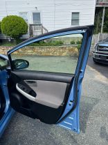 2012 TOYOTA PRIUS PLUG-IN HYBRID