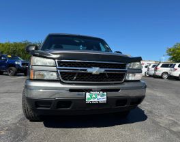2006 CHEVROLET SILVERADO 1500 CREW CAB PICKUP V8, 5.3 LITER LT PICKUP 4D 5 3/4 FT