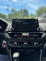 2020 Honda Accord - Image 18